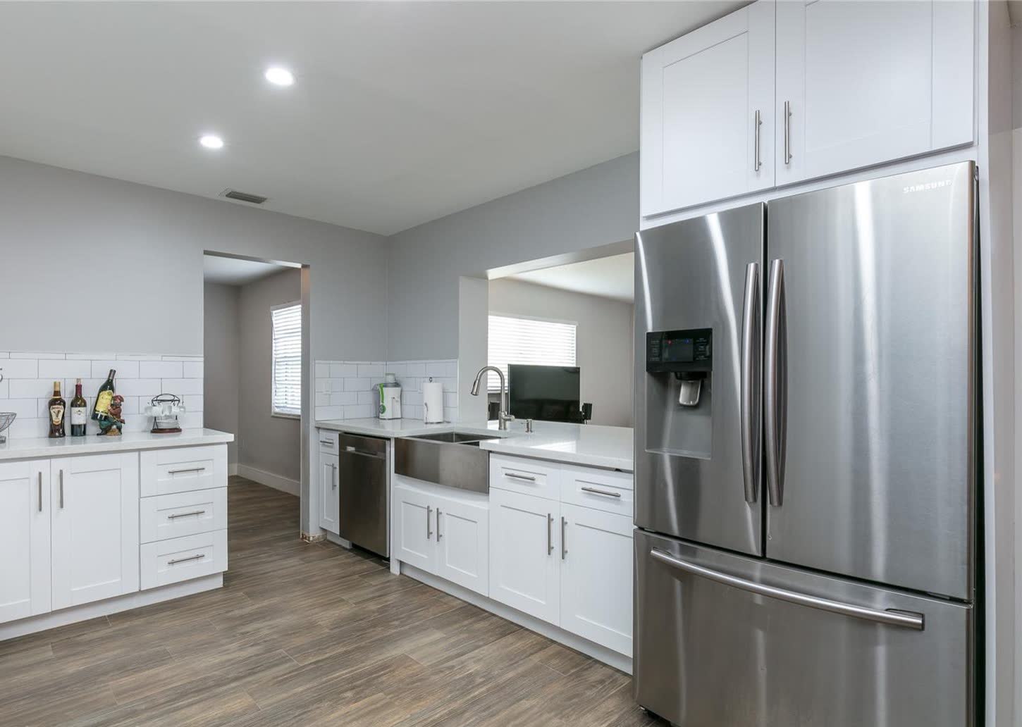 Foto 1 de proyecto de renovación completa de propiedades — trabajo terminado por Unique Construction, contratista general con licencia en Miami-Dade, FL